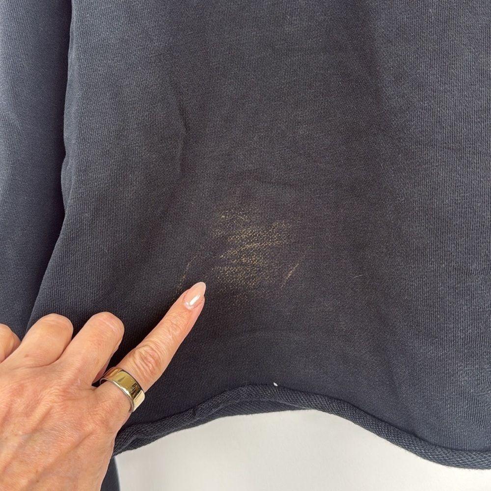 JoyLab Cropped Distressed Crew Neck Black Sweatshirt Size Medium - Picture 6 of 8